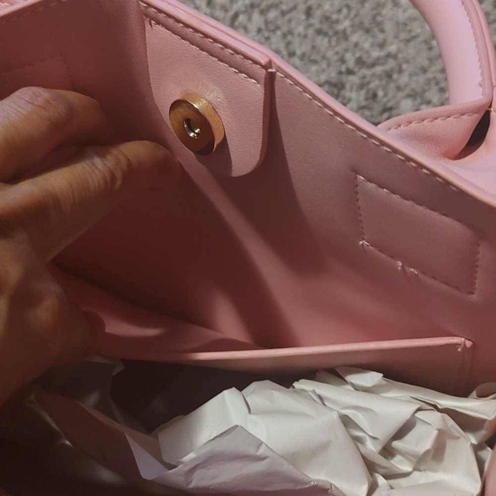 Pink Butterfly Handbag - Picture 3 of 6